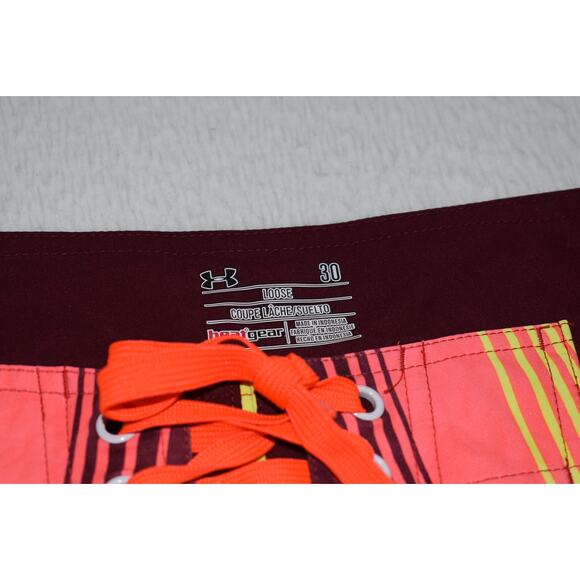 Under Armour Swimming Board Shorts Mens Size 30 Surfing Wake Board Polyester - Picture 5 of 8